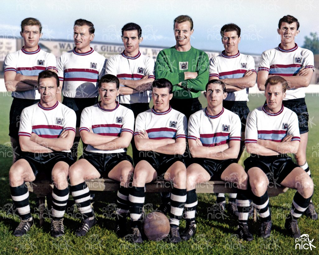 1960 Crystal Palace team photo colourised